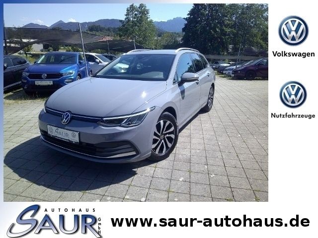 Gebraucht VW Golf VIII Active 110 PS (80 kW) 2022 Mondsteingrau Kombi