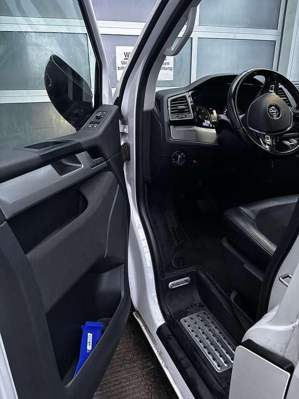 Gebraucht VW T6 Generation Six 150 PS (110 kW) 2016 Weiß Van