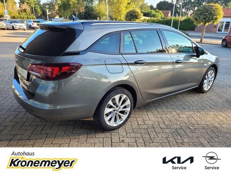 Gebraucht Opel Astra Business Elegance 122 PS (89 kW) 2021 Grau Kombi