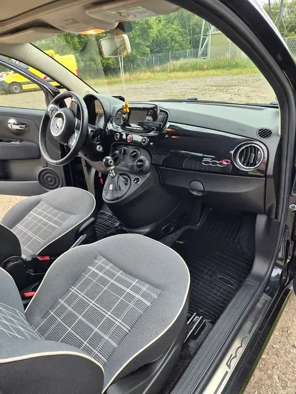 Gebraucht Fiat 500C Lounge 69 PS (50 kW) 2018 Schwarz Cabrio