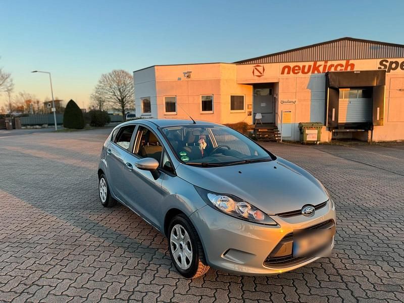 Gebraucht Ford Fiesta 60 PS (44 kW) 2009 Grün Kleinwagen