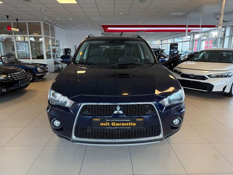 Gebraucht Mitsubishi Outlander 147 PS (108 kW) 2010 Blau SUV