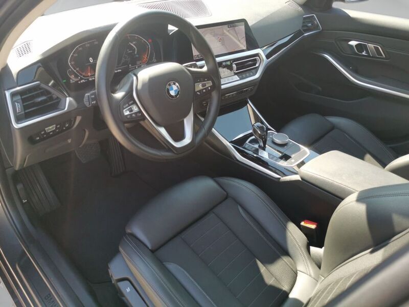 Gebraucht BMW 320 Advantage 190 PS (139 kW) 2020 Mineralgrau metallic Kombi