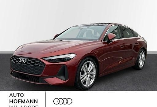 Gebraucht Audi A5 Ambiente 204 PS (150 kW) 2025 Rot Coupé