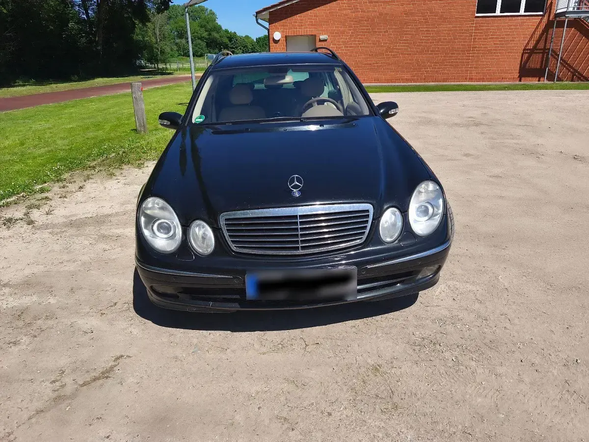 Gebraucht Mercedes E320 224 PS (164 kW) 2003 Schwarz Kombi