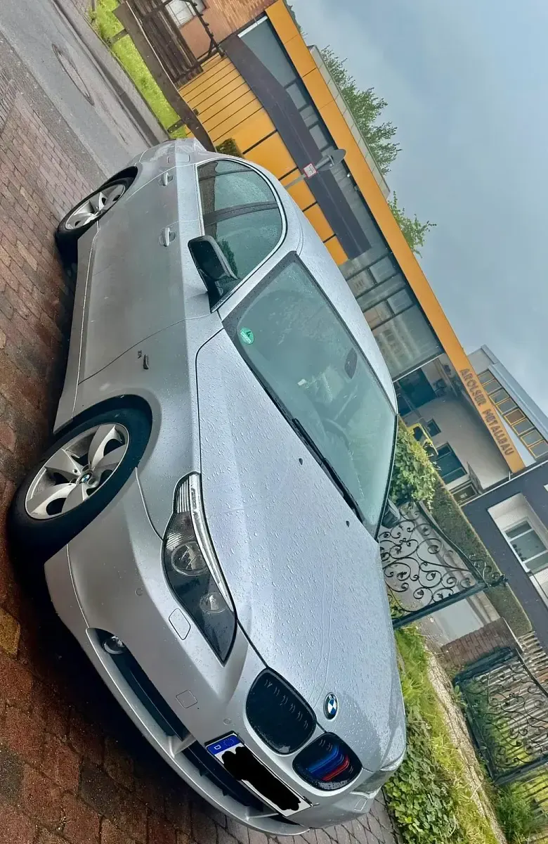 Gebraucht BMW 520 170 PS (125 kW) 2005 Silber Limousine