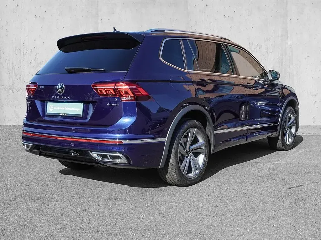 Gebraucht VW Tiguan Allspace R-line 245 PS (180 kW) 2023 Atlantic blue metallic SUV