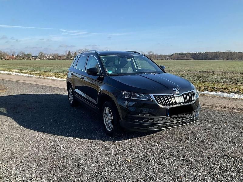 Gebraucht Skoda Karoq Drive 116 PS (85 kW) 2021 Schwarz SUV