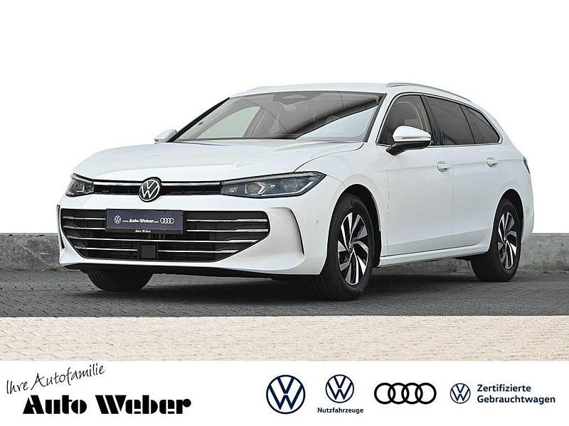 Weiß Neu 2025 VW Passat Business Limousine | 48.490 € (Superpreis) - Bild 1/4