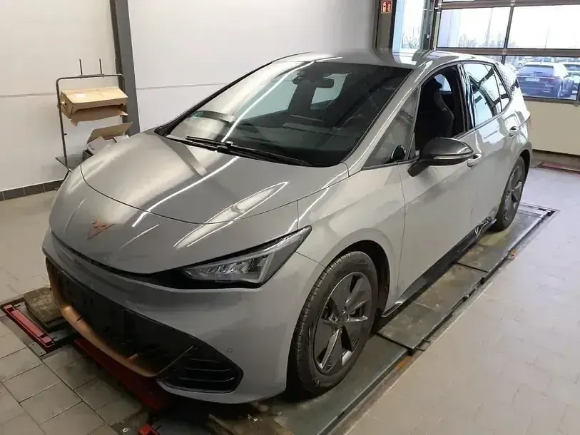 Second-hand Cupra Born 150 kW (204 CP) 2023 Gri Hatchback
