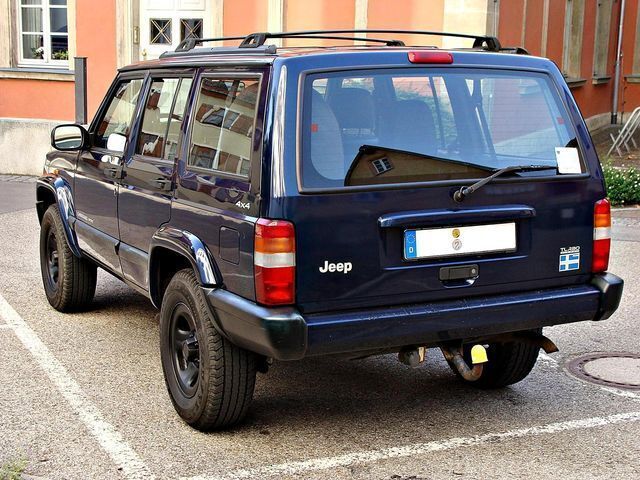 Gebraucht Jeep Cherokee 116 PS (85 kW) 2000 Blau metallic SUV
