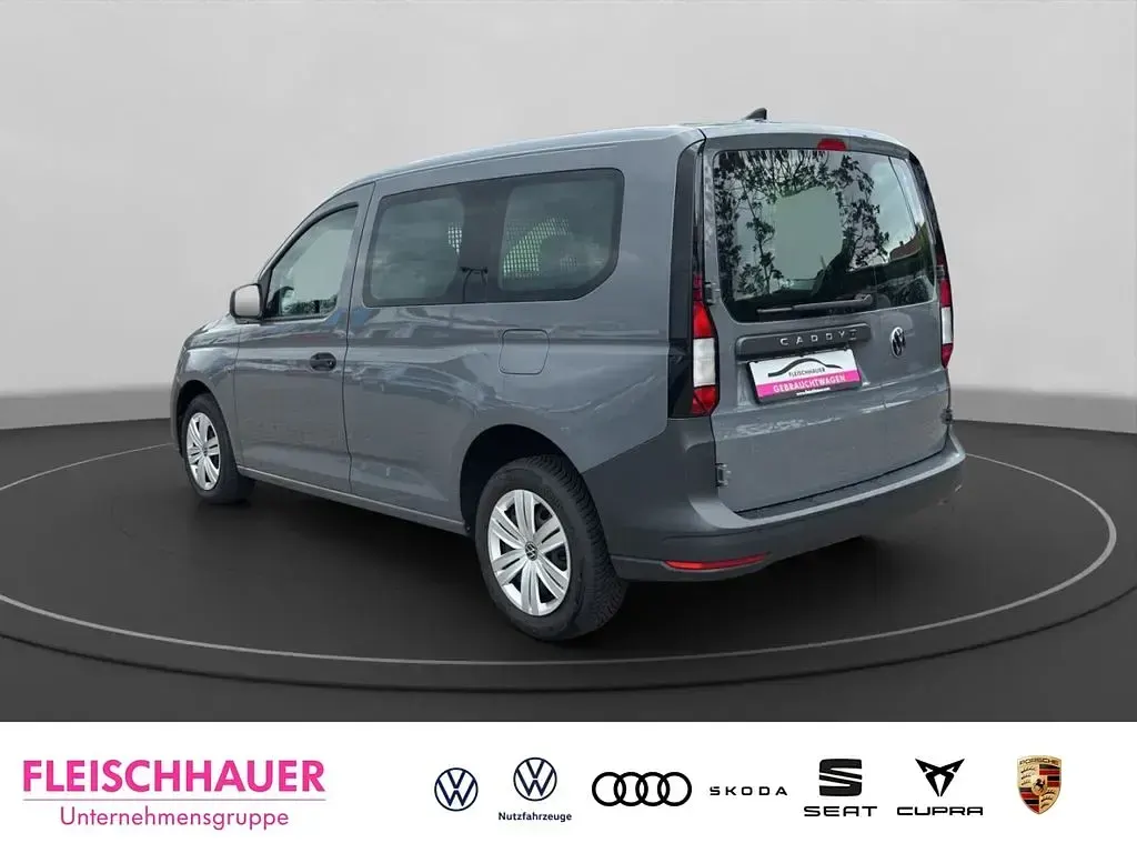 Gebraucht VW Caddy 114 PS (83 kW) 2021 Grau Van / Kleinbus