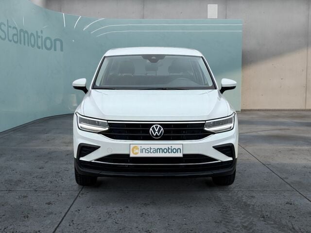 Gebraucht VW Tiguan 122 PS (89 kW) 2022 Weiß SUV
