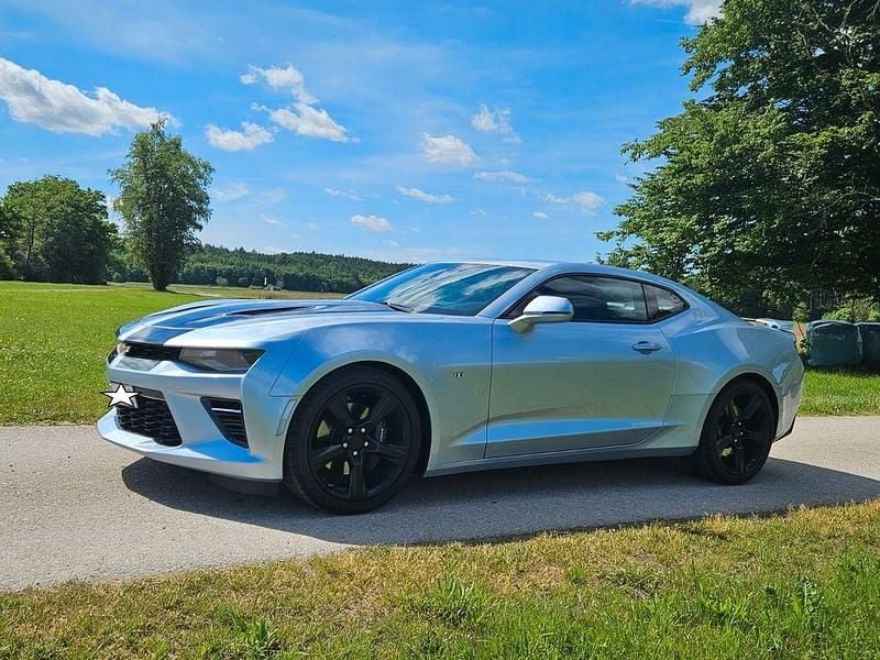 Gebraucht Chevrolet Camaro 453 PS (333 kW) 2017 Silber Coupé