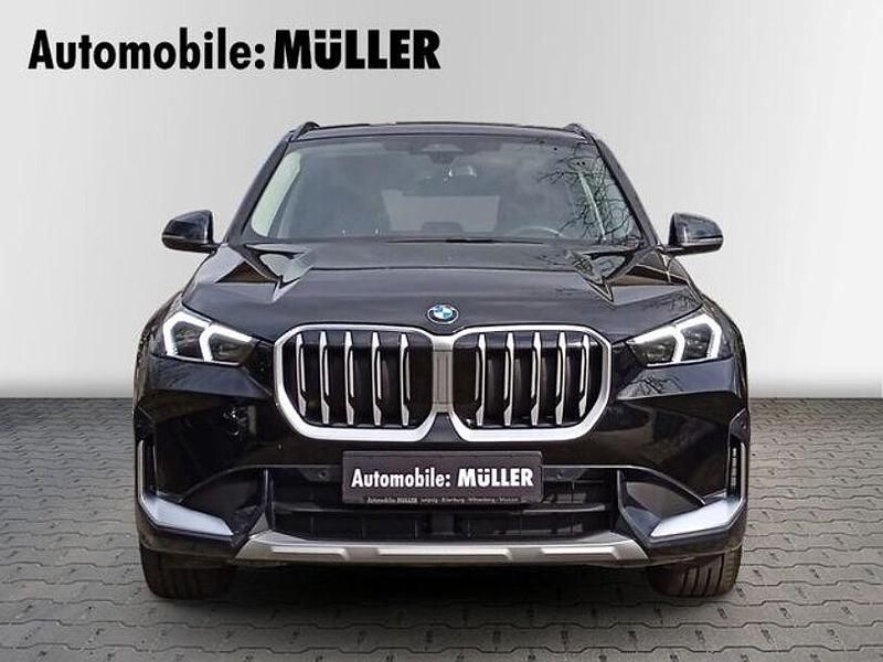 Gebraucht BMW X1 xLine 163 PS (119 kW) 2025 Black sapphire metallic SUV