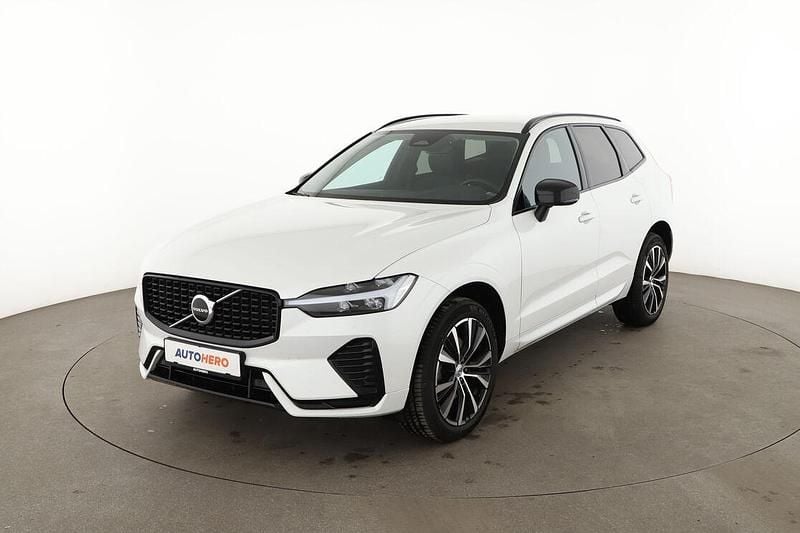 Gebraucht Volvo XC60 Plus 197 PS (144 kW) 2024 Weiß SUV