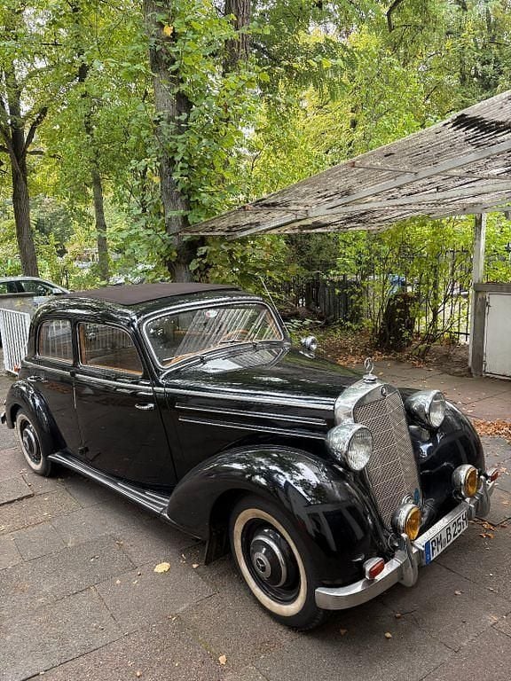 Schwarz Gebraucht 1958 Mercedes 170 Limousine | 29.500 € - Bild 1/4