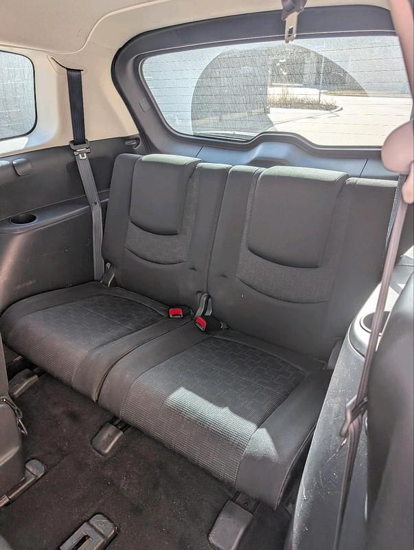 Gebraucht Mazda 5 118 PS (86 kW) 2008 Grau Van / Kleinbus