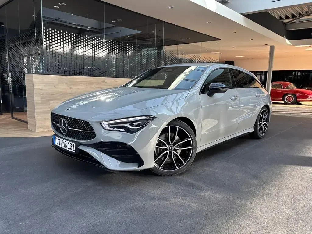 Gebraucht Mercedes CLA200 AMG 150 PS (110 kW) 2026 Grau Limousine