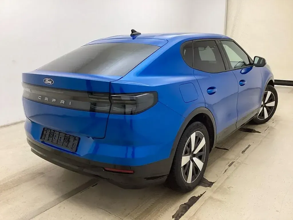 Używany Ford Capri 210 kW (286 KM) 2025 Niebieski SUV
