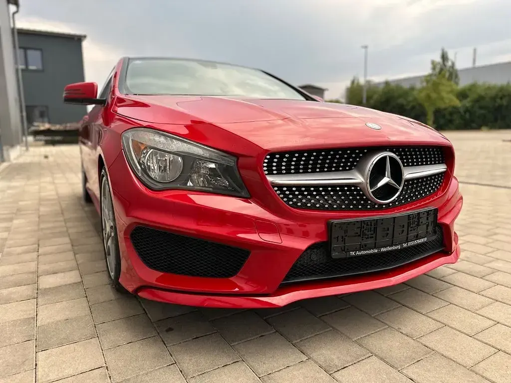 Gebraucht Mercedes CLA200 AMG line 156 PS (114 kW) 2014 Rot Coupé