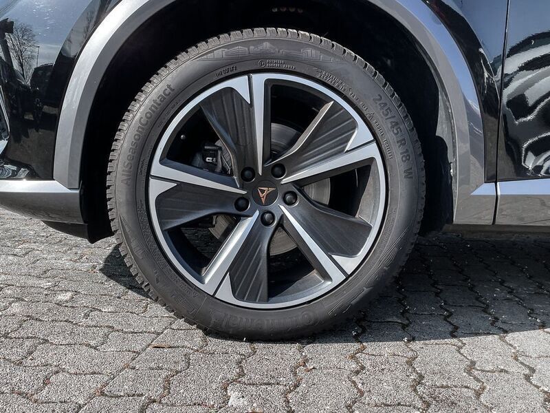 Gebraucht Cupra Formentor 150 PS (110 kW) 2024 Schwarz mitternachtsschwarz metallic SUV