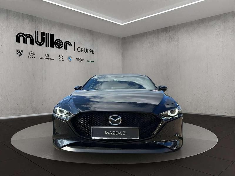 Neu Mazda 3 Exclusive 140 PS (102 kW) 2026 Jet black Limousine