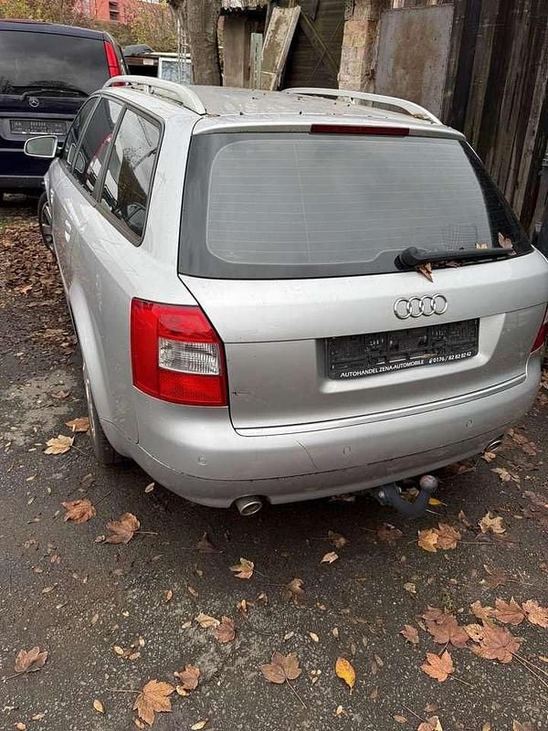 Gebraucht Audi A4 170 PS (125 kW) 2004 Lichtsilber metallic Kombi