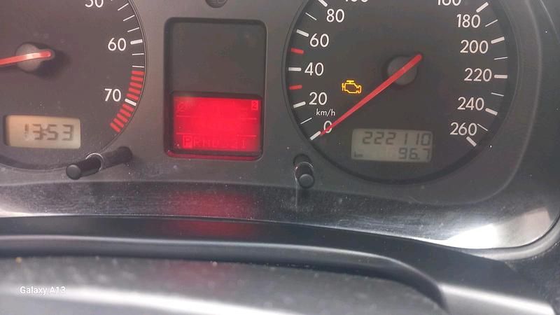 Gebraucht VW Golf IV 102 PS (75 kW) 2001 Silber Limousine