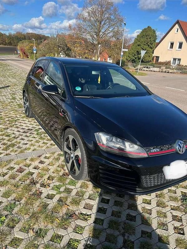 Gebraucht VW Golf VII GTI 220 PS (161 kW) 2013 Schwarz Kleinwagen