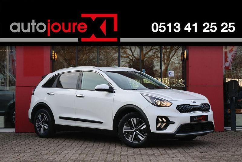 Gebraucht Kia Niro 141 PS (103 kW) 2021 Weiß SUV