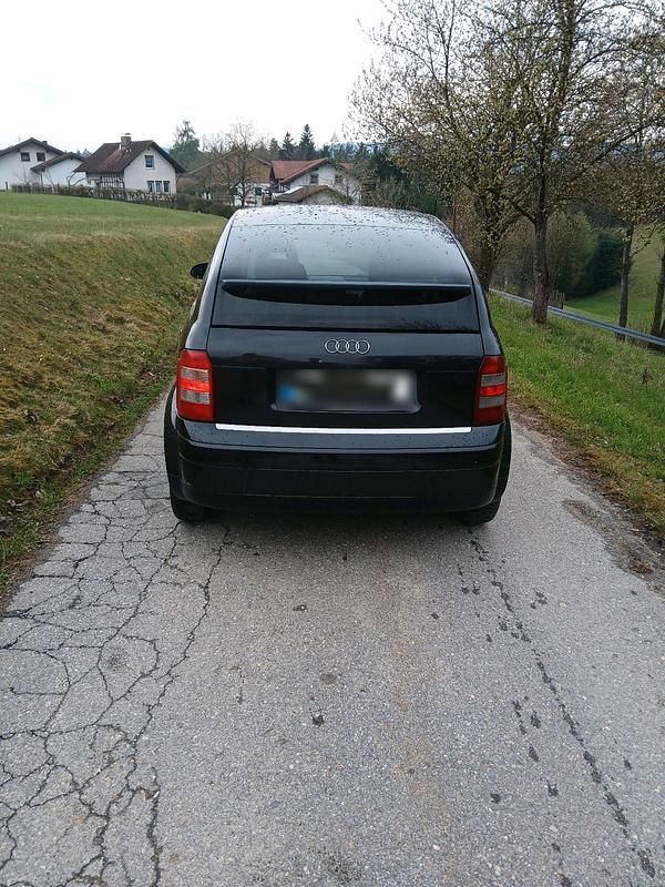 Gebraucht Audi A2 90 PS (66 kW) 2004 Grau Kleinwagen