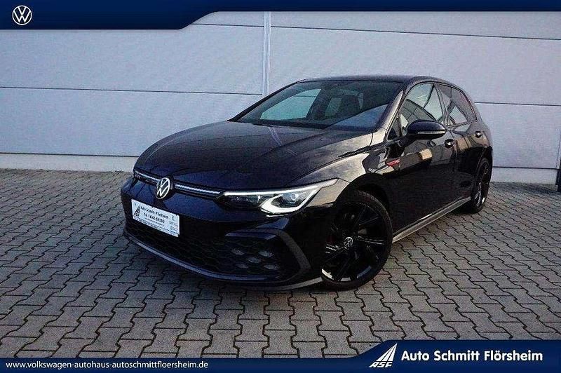 Gebraucht VW Golf VIII Style 245 PS (180 kW) 2022 Deep black perleffekt Limousine