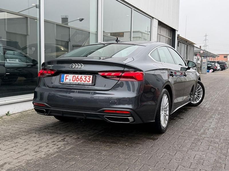 Gebraucht Audi A5 Sportback Basis 204 PS (150 kW) 2021 Grau Kleinwagen