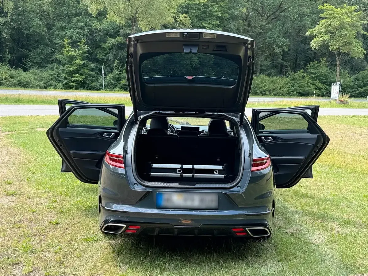 Gebraucht Kia ProCeed 200 PS (147 kW) 2021 Grau Kombi