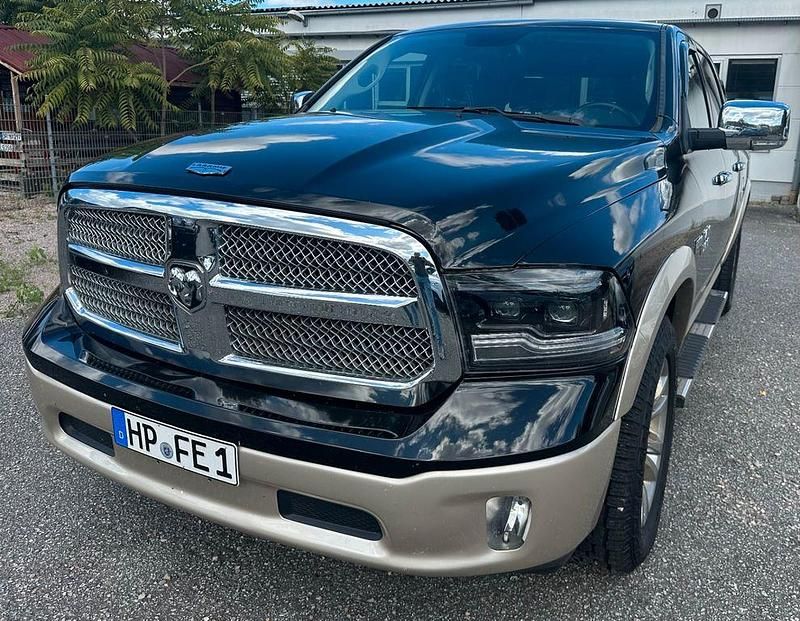 Schwarz Gebraucht 2017 Dodge Ram Abholung | 29.900 € (Superpreis) - Bild 1/4