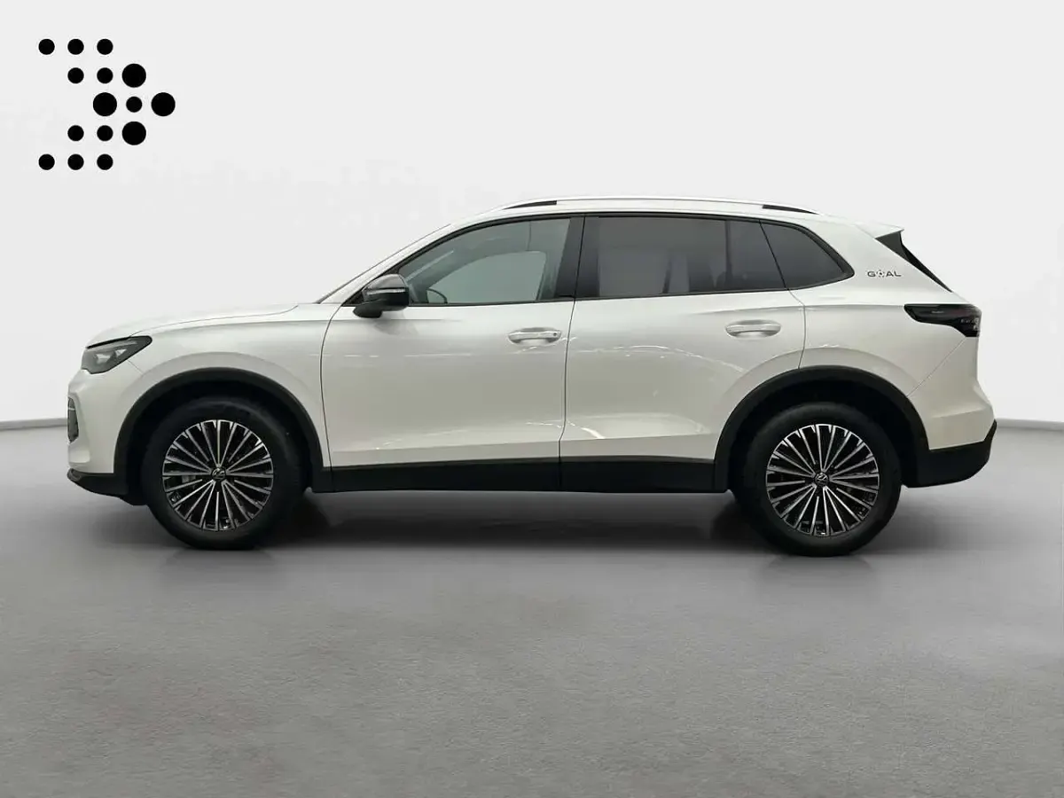 Gebraucht VW Tiguan Goal 150 PS (110 kW) 2025 Pure white SUV