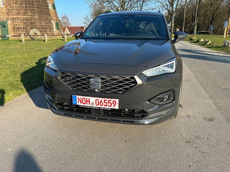 Gebraucht Seat Tarraco FR 150 PS (110 kW) 2022 Grau SUV
