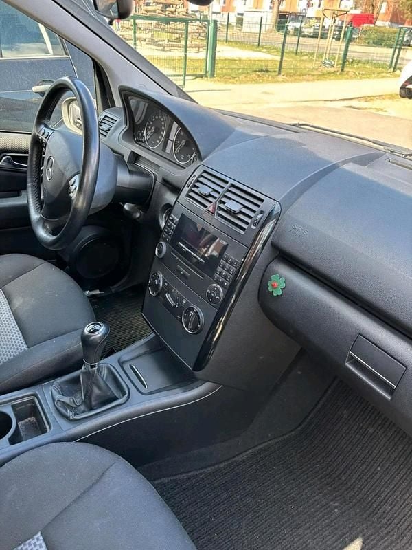 Gebraucht Mercedes A150 95 PS (69 kW) 2004 Andere farben Limousine