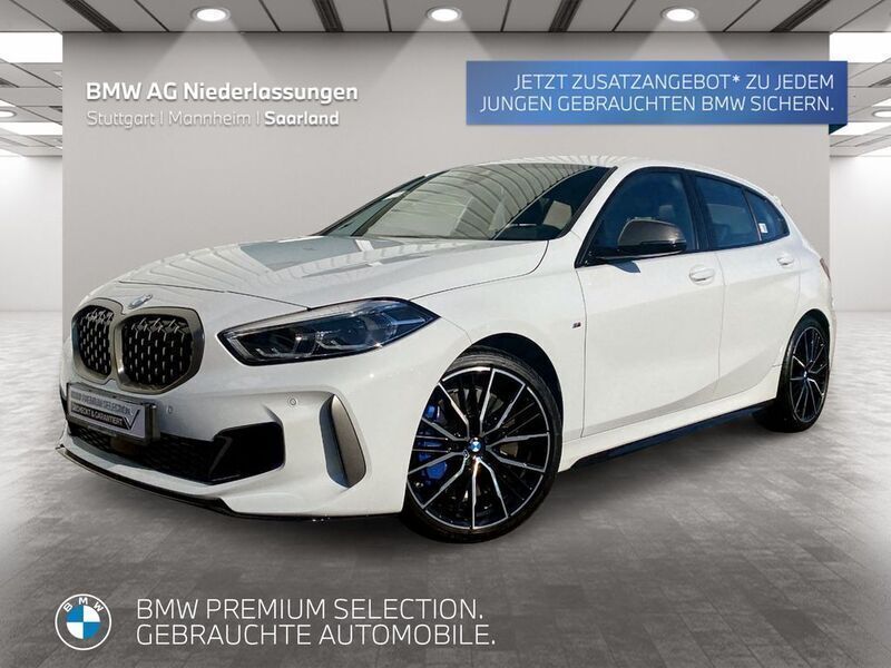 Weiß Gebraucht 2024 BMW M135 Comfort Edition Kleinwagen | 39.905 € (Fairer Preis) - Bild 1/3