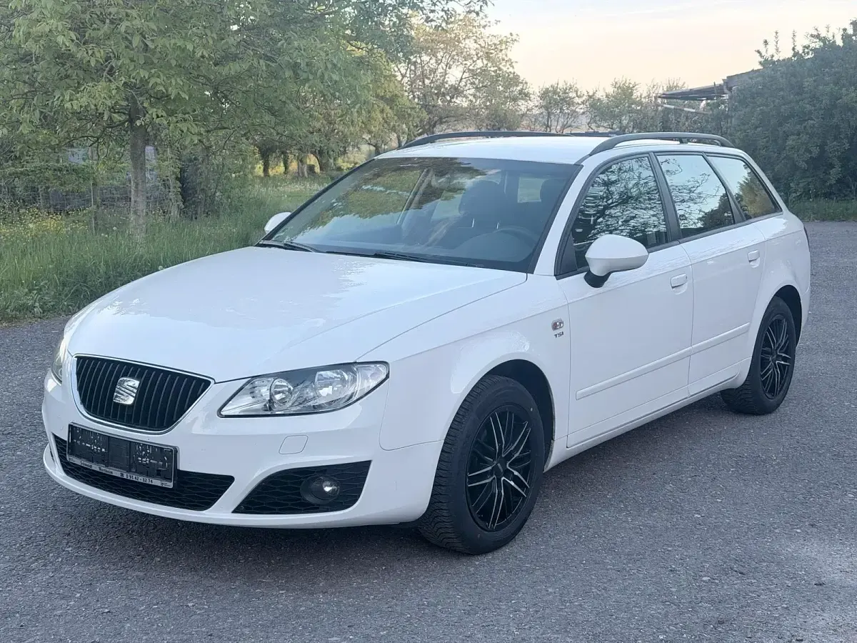 Usata Seat Exeo 120 CV (88 kW) 2011 Bianco Station wagon