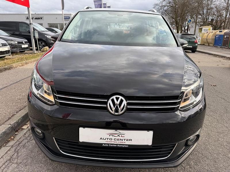 Gebraucht VW Touran Cross 140 PS (102 kW) 2015 Schwarz Van / Kleinbus