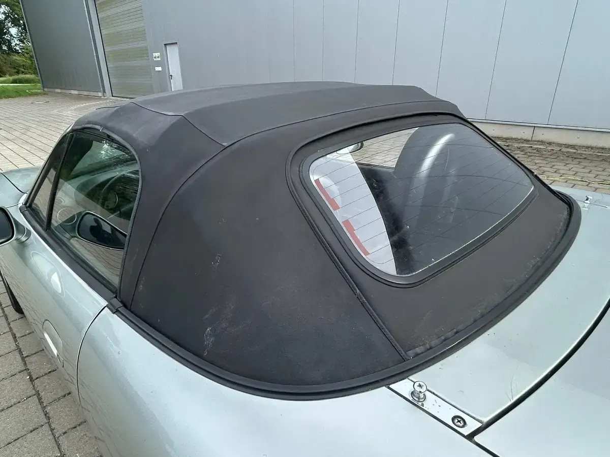 Gebraucht Mazda MX5 110 PS (80 kW) 2003 Silber Cabrio