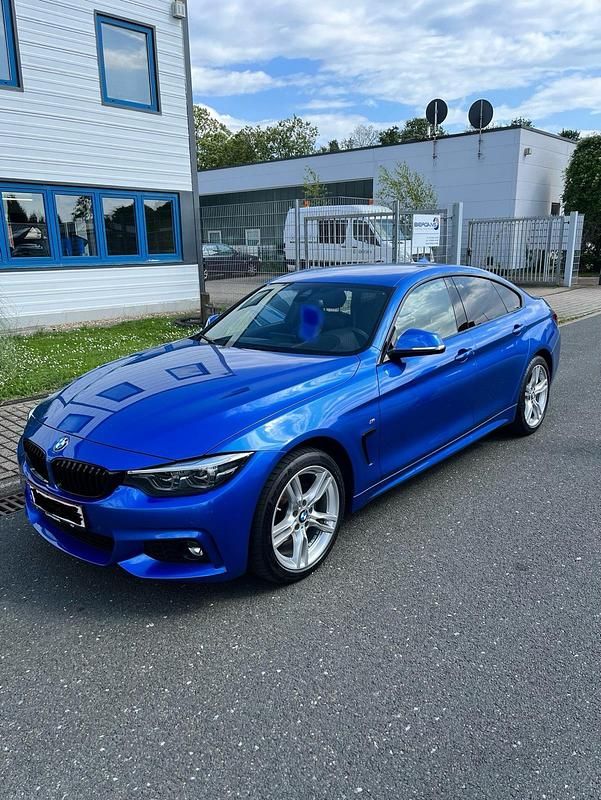 Blau Gebraucht 2019 BMW 420 M Sport Coupé | 24.950 € (Fairer Preis) - Bild 1/4