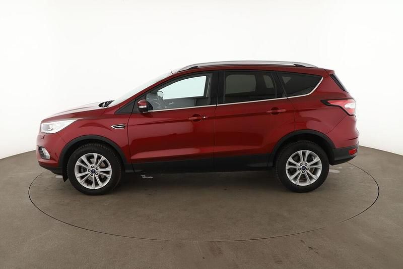 Gebraucht Ford Kuga Titanium 150 PS (110 kW) 2018 Rot SUV