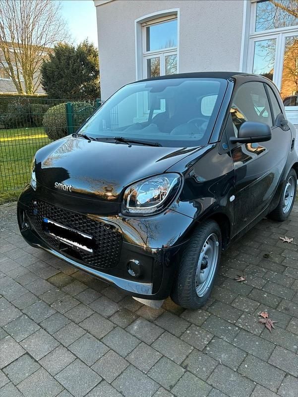 Gebraucht Smart ForTwo Coupé 60 kW (82 PS) 2022 Schwarz Coupé