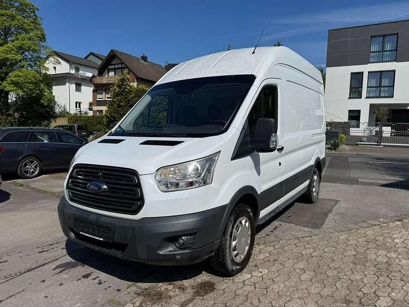 Gebraucht Ford Transit Trend 170 PS (125 kW) 2017 Frostweiß Van / Kleinbus