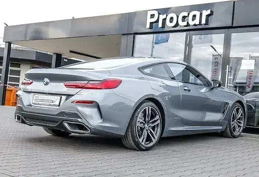 Gebraucht BMW 840 Shadowline 333 PS (244 kW) 2025 Grau Coupé