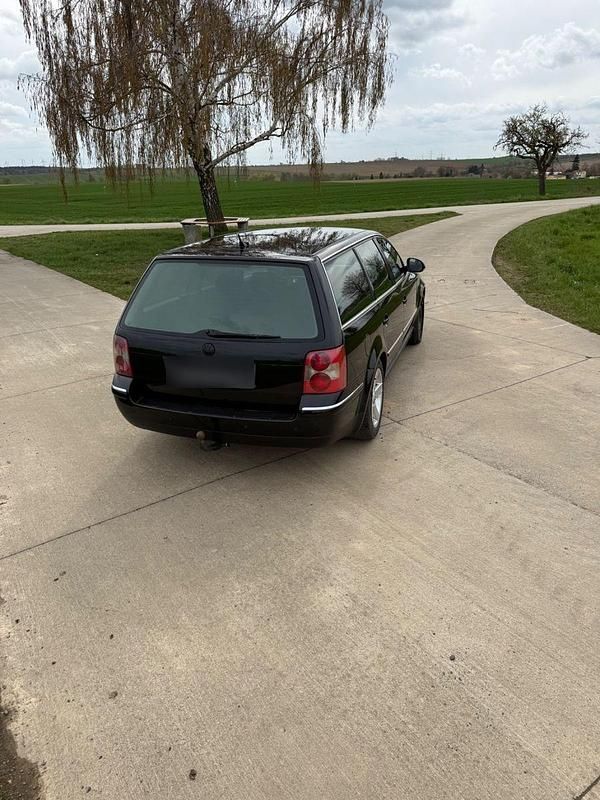 Gebraucht VW Passat Highline 184 PS (135 kW) 2004 Schwarz Kombi
