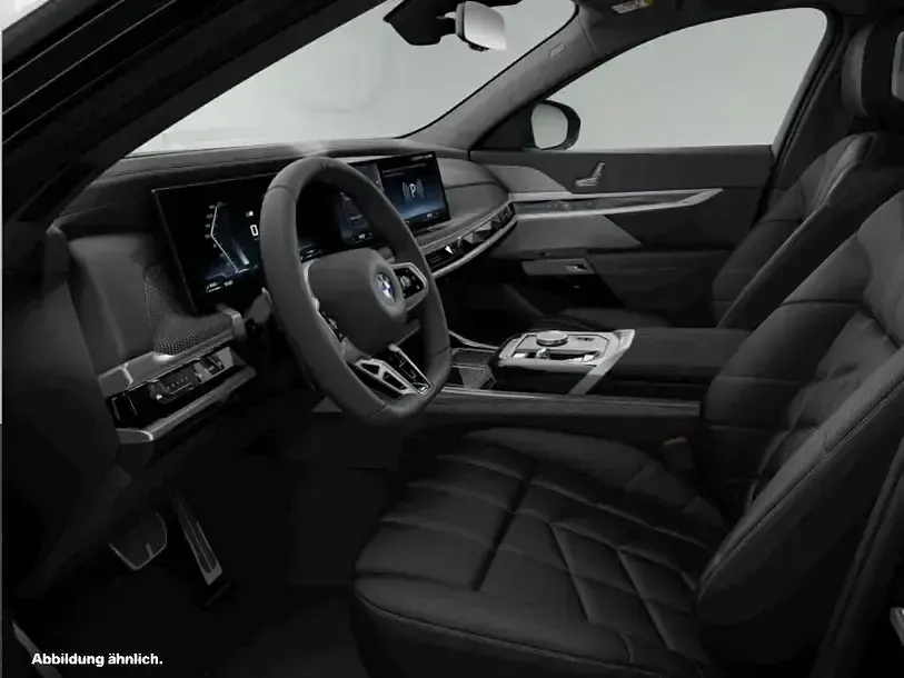 Gebraucht BMW M760e M Sport 571 PS (419 kW) 2025 Black sapphire metallic Limousine